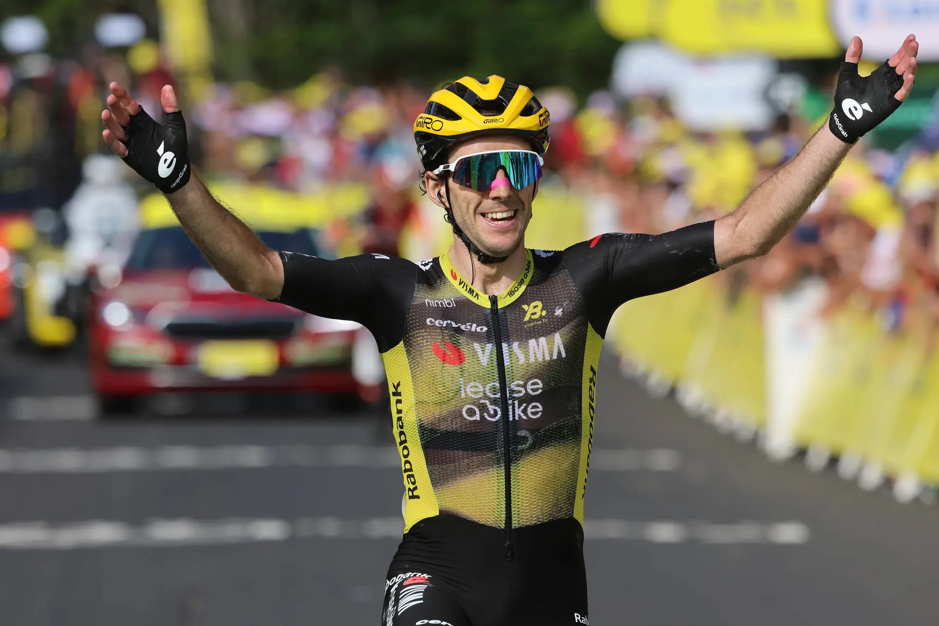 Zoff um Vismas Taktik: Lance Armstrong & Co. debattieren über Etappensiege, verpasste Chancen – und Pogacars Isolation