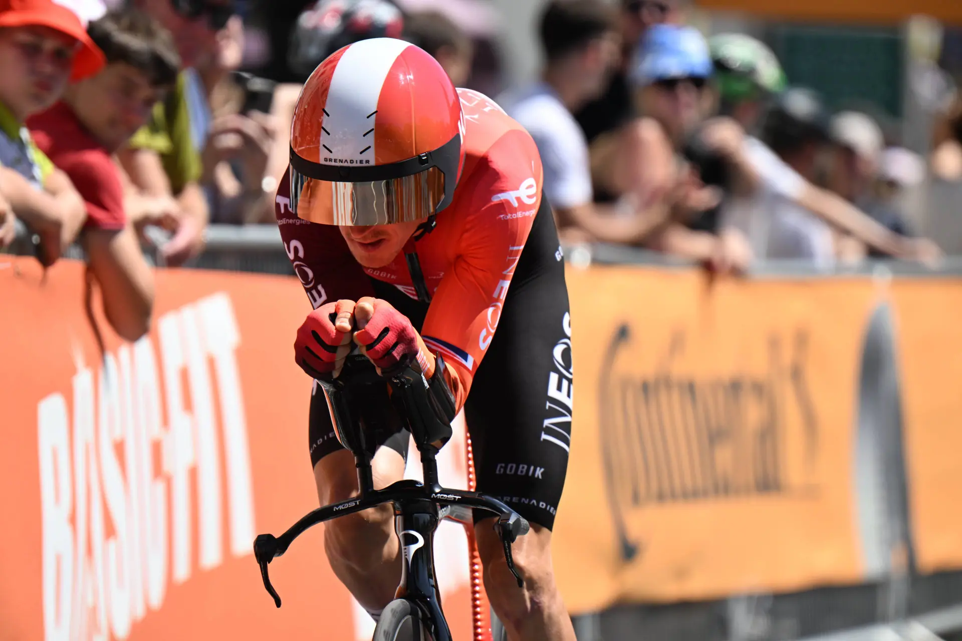 „Ich werde sie nicht vermissen!“ – Geraint Thomas kämpft sich durch das letzte Zeitfahren seiner Tour de France Karriere