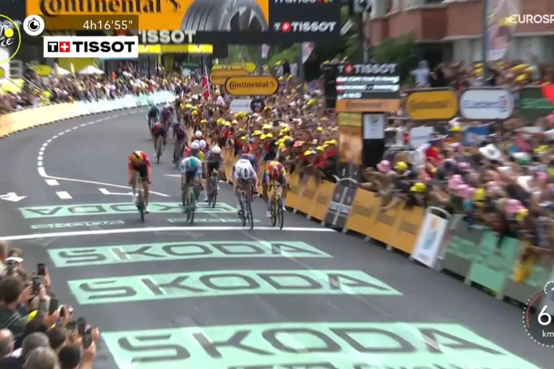 Tim Merlier gewinnt den Sprint der 3. Etappe der Tour de France 2025 - Philipsen schwer gestürzt, Evenepoel in Crash verwickelt