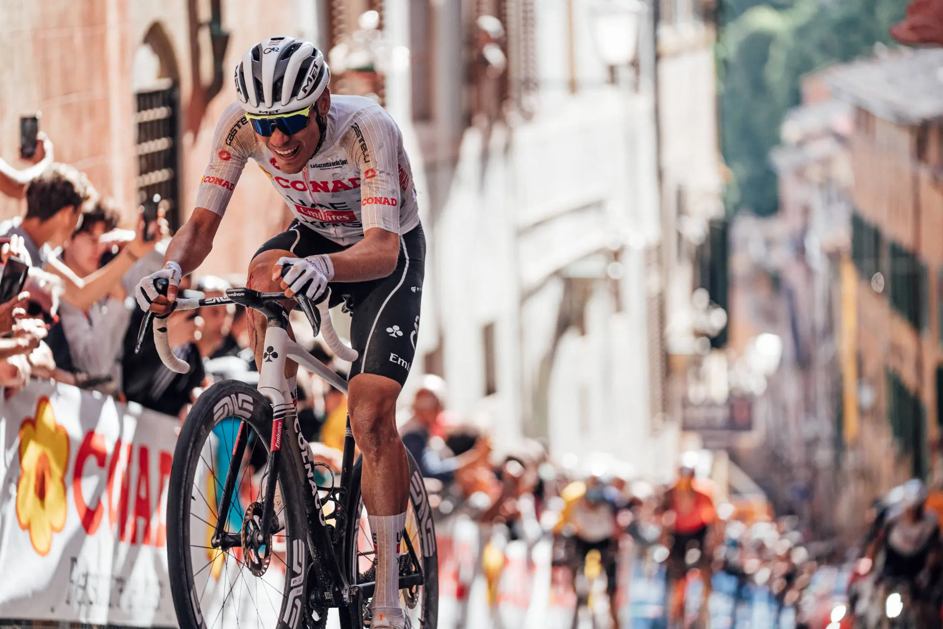 „Genug ist genug“ – Juan Ayuso erhebt schwere Vorwürfe gegen UAE Team Emirates