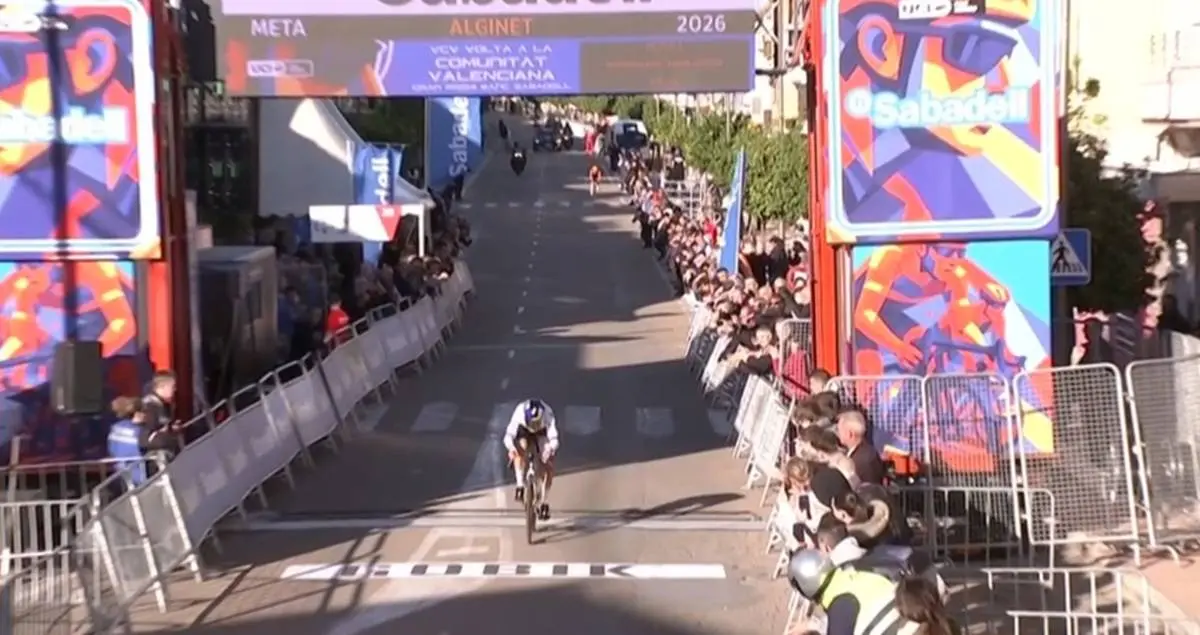 Ergebnisse Volta a Comunitat Valenciana 2026 | Remco Evenepoel gewinnt neutralisiertes Zeitfahren – Girmay bleibt in Führung