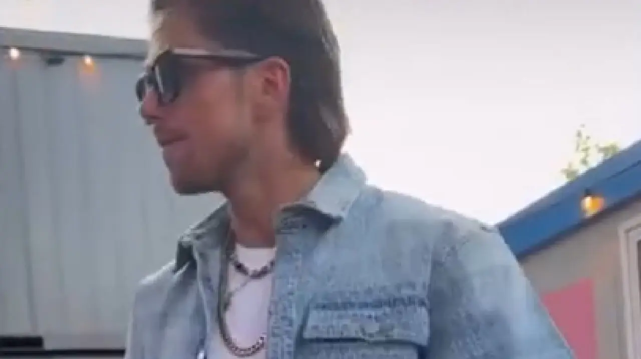 André Hazes gefilmd door Monique terwijl hij aan de drugs zit