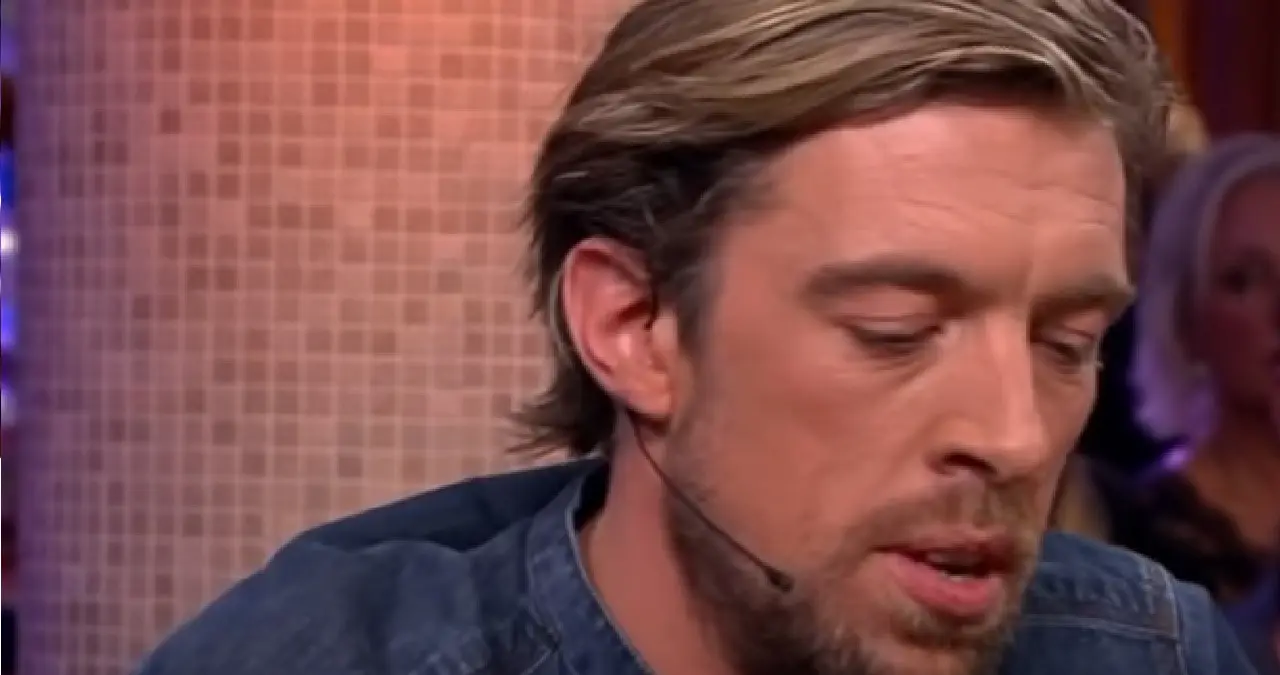 Mattie Valk compleet ingestort na onthulling over 'zijn' kinderen