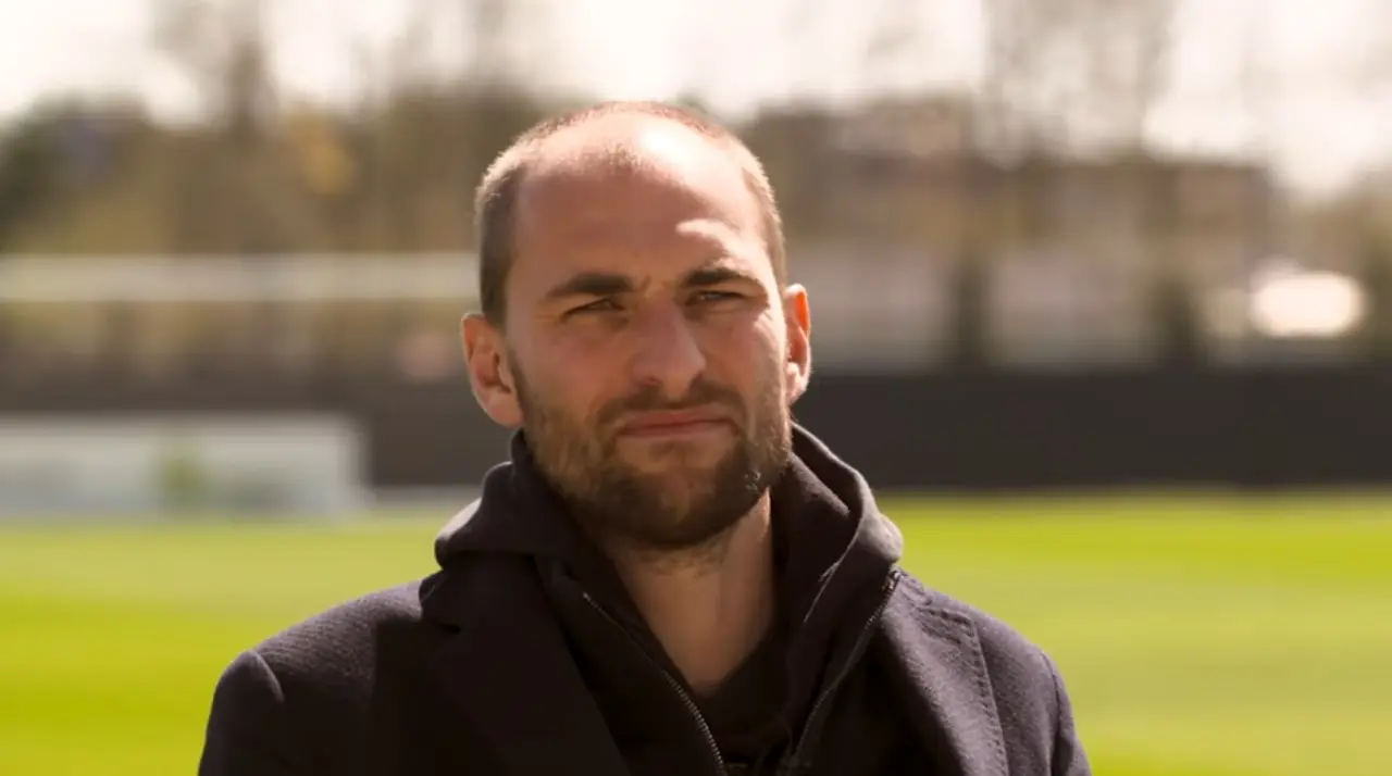 Heftige update over NEC-speler Bas Dost: hierdoor zakte hij in elkaar