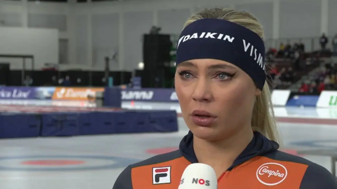 Jutta Leerdam zegt haar vriend vaarwel, heeft een leuke tijd gehad
