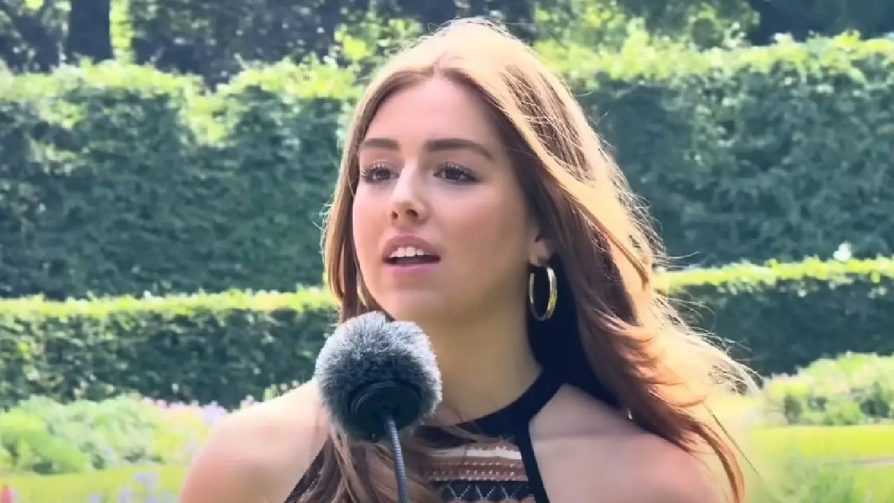 Alexia (18) stapelgek op bekende NLse rapper