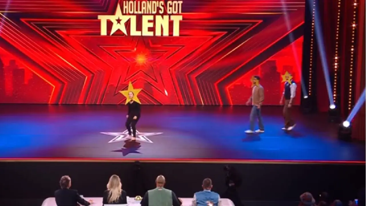 Vrouw van het podium afgehaald bij Holland's Got Talent