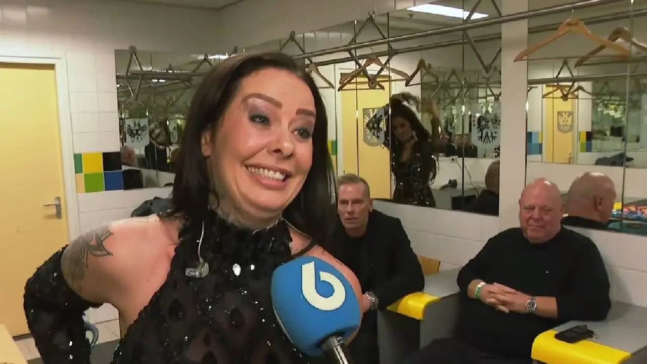 Zo klinkt Wendy van Hout wanneer ze iets live zingt