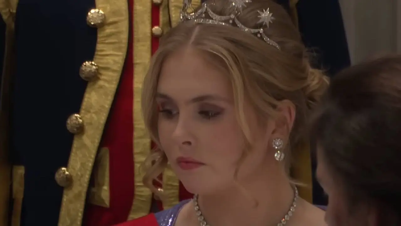 'Vriend Amalia valt op mannen', relatie is voorbij