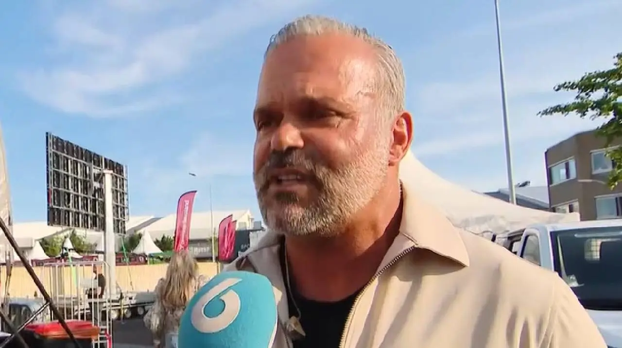 Volkszanger Denny Braaf vertelt wat hij echt van André Hazes vindt