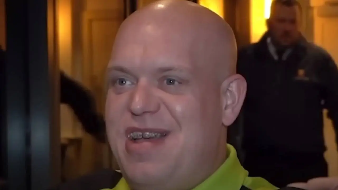 Michael van Gerwen ontzettend vermagerd na scheiding, is niet meer te herkennen