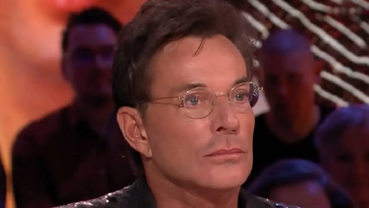 Gerard Joling geeft Frans Timmermans verwoestende trap na