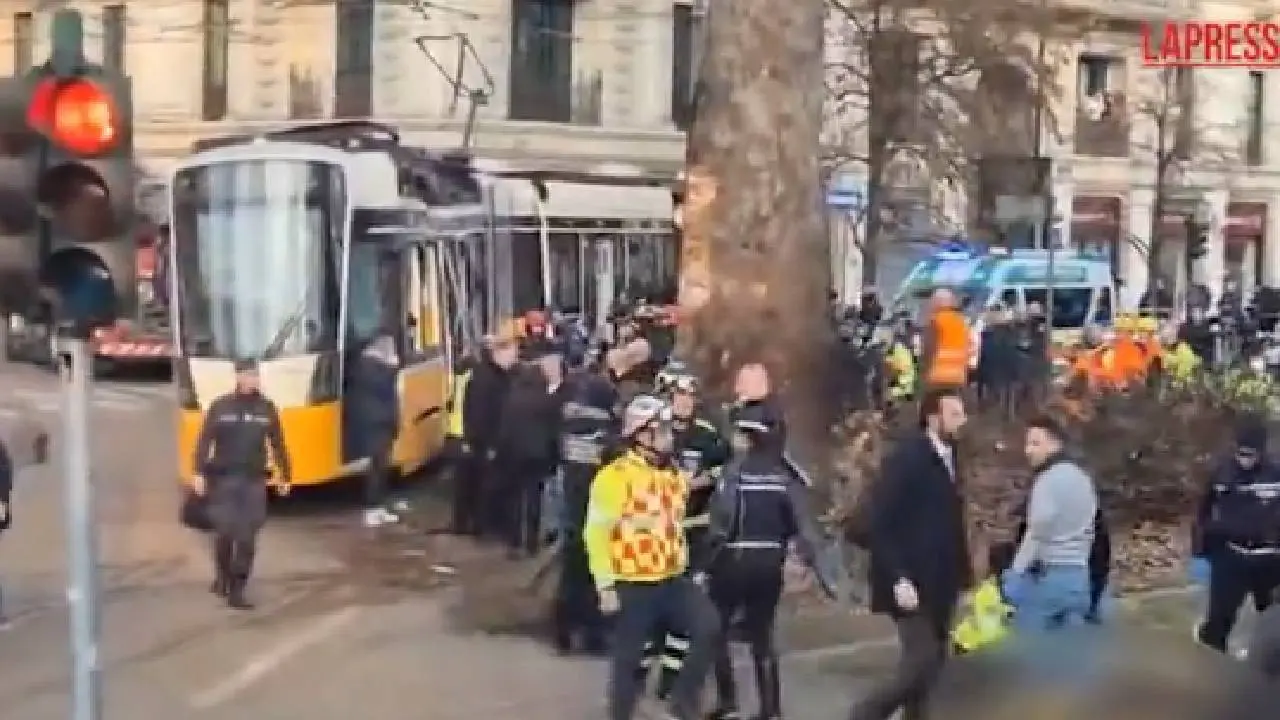 Tram