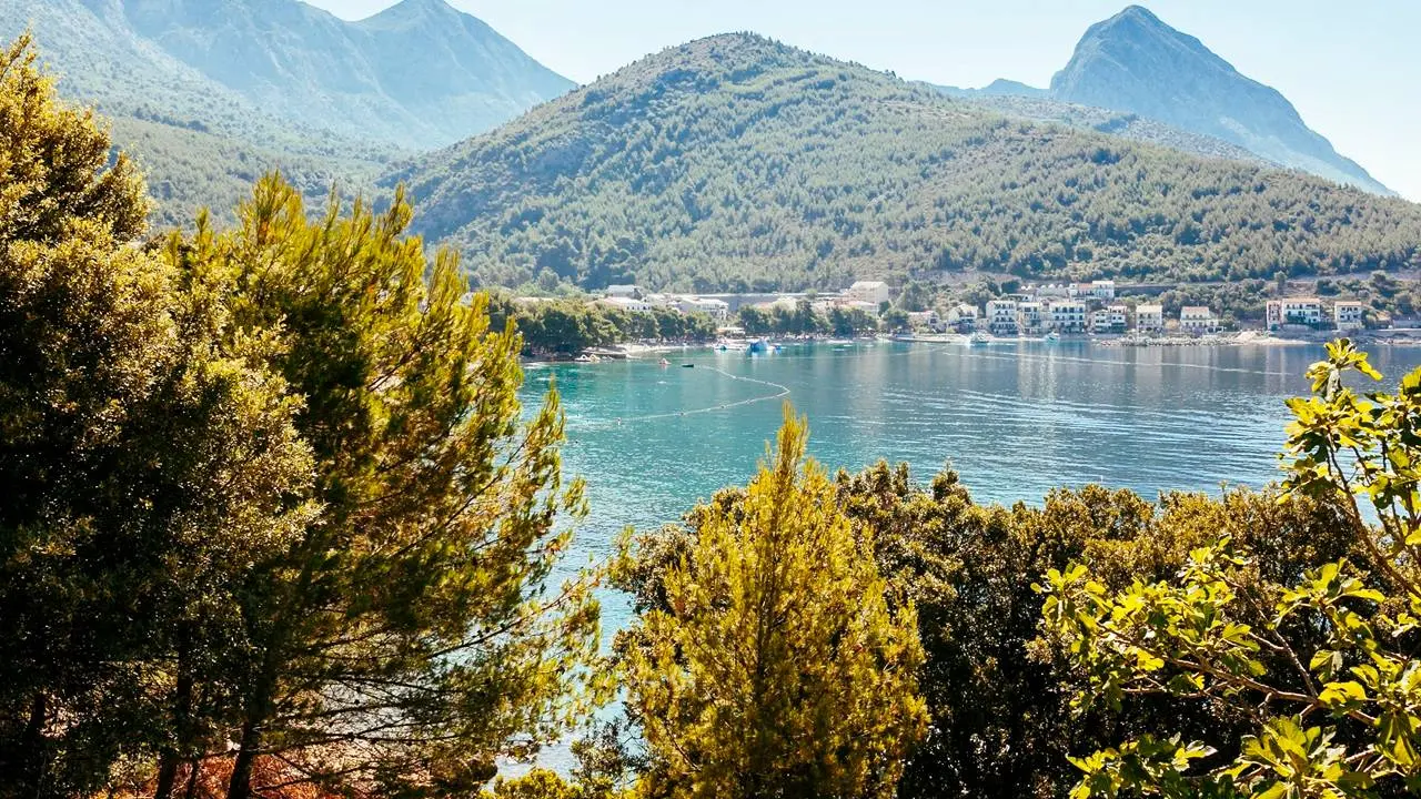 Como1
