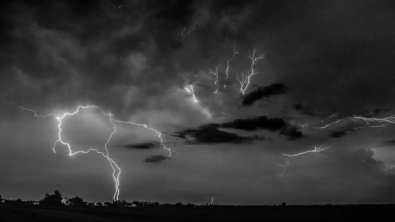 Onweer56