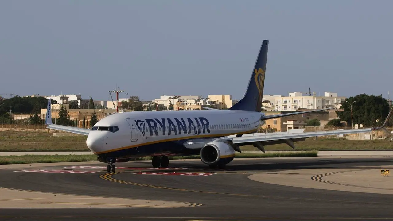 Ryanair23