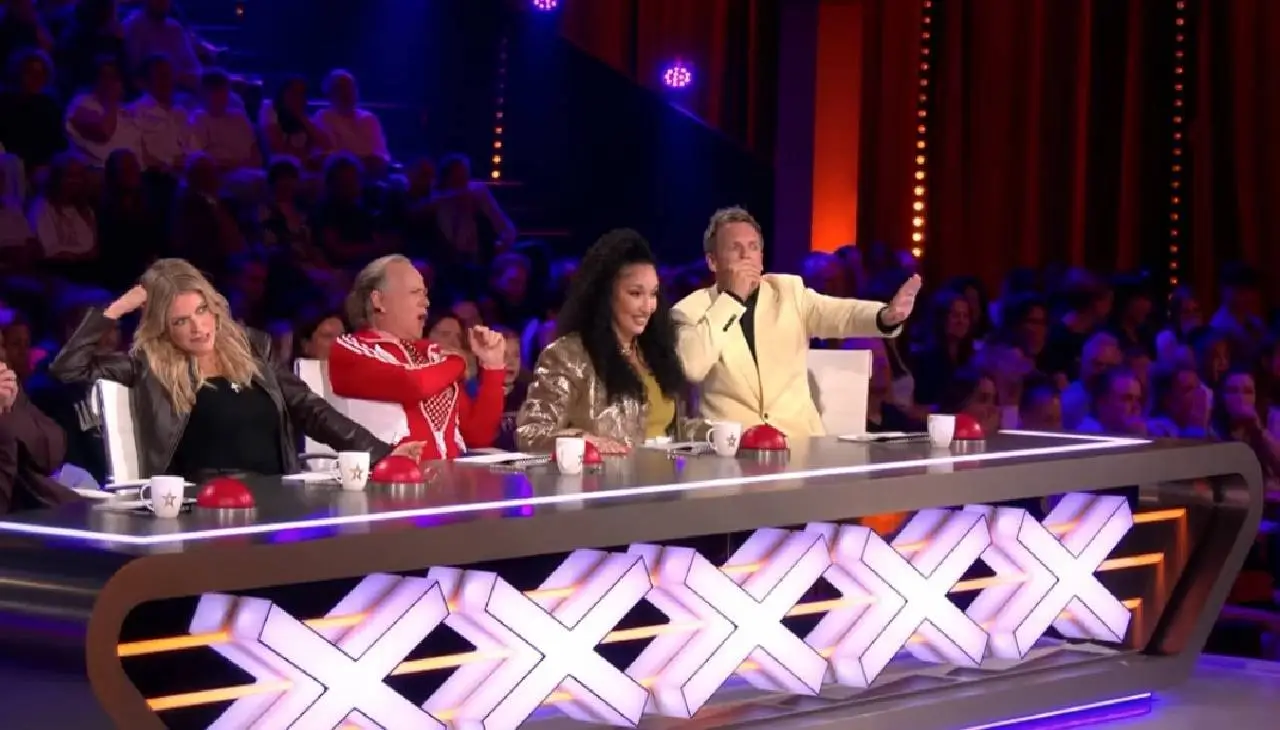 Jury12