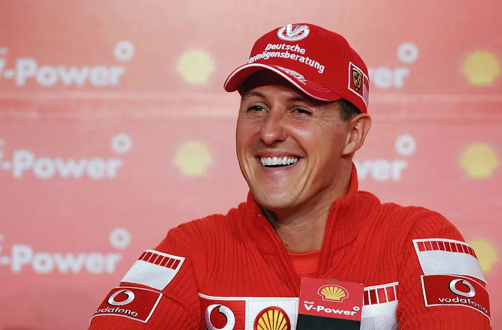 Michael Schumacher er i stand til at 'sidde ved spisebordet'