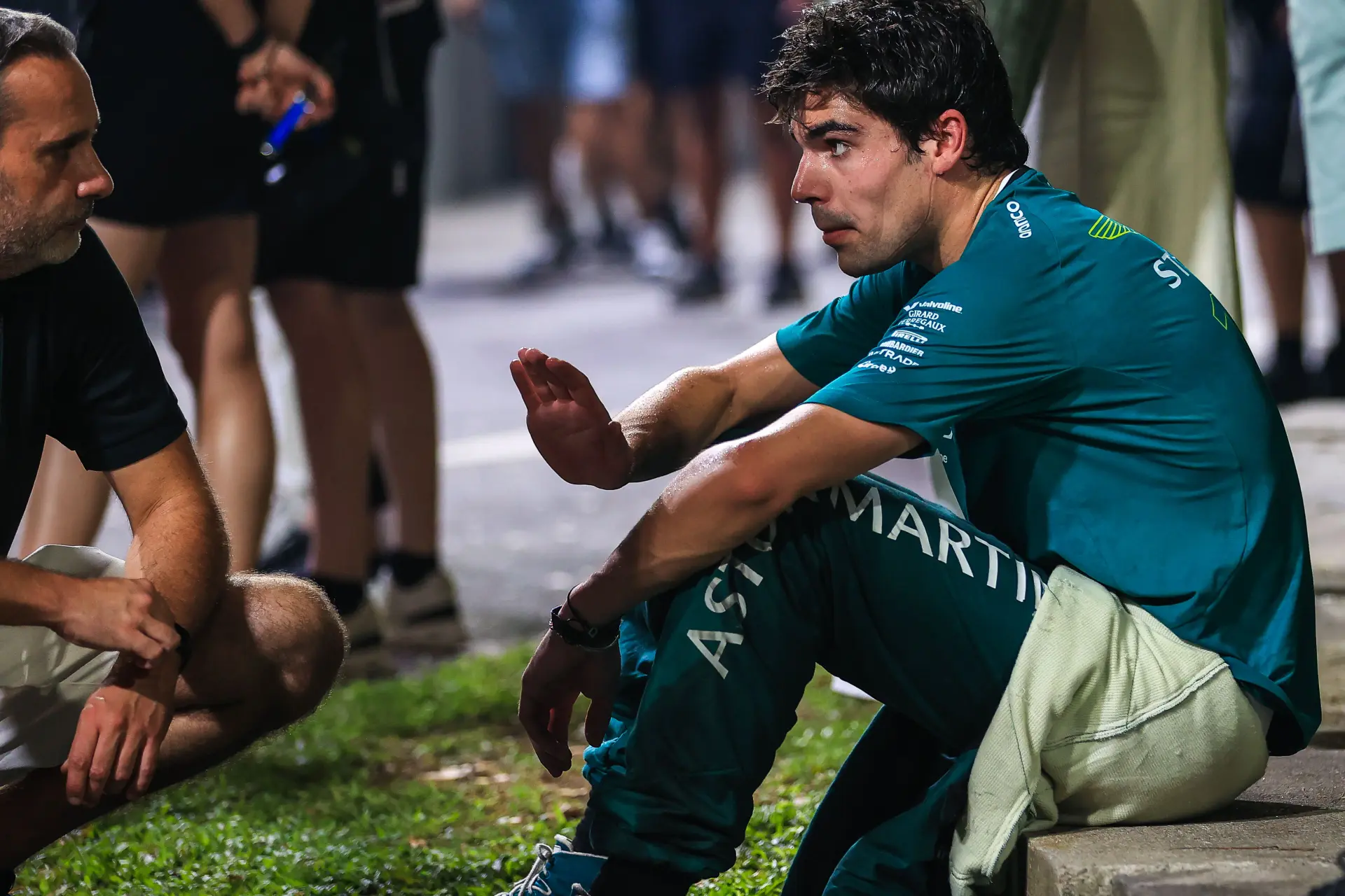 Stroll eksploderer og går midt i interview: "Spørg teamet"