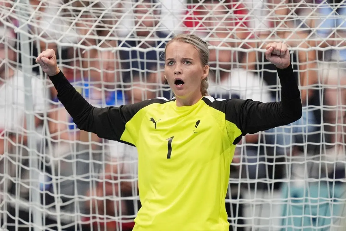 Gravid Sandra Toft køber bolig i Danmark