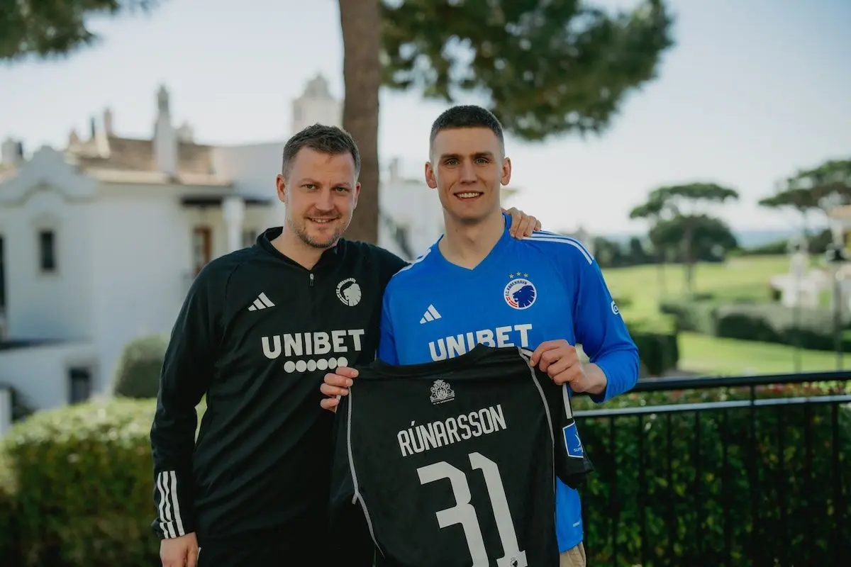 jacob neestrup alex runarsson fck