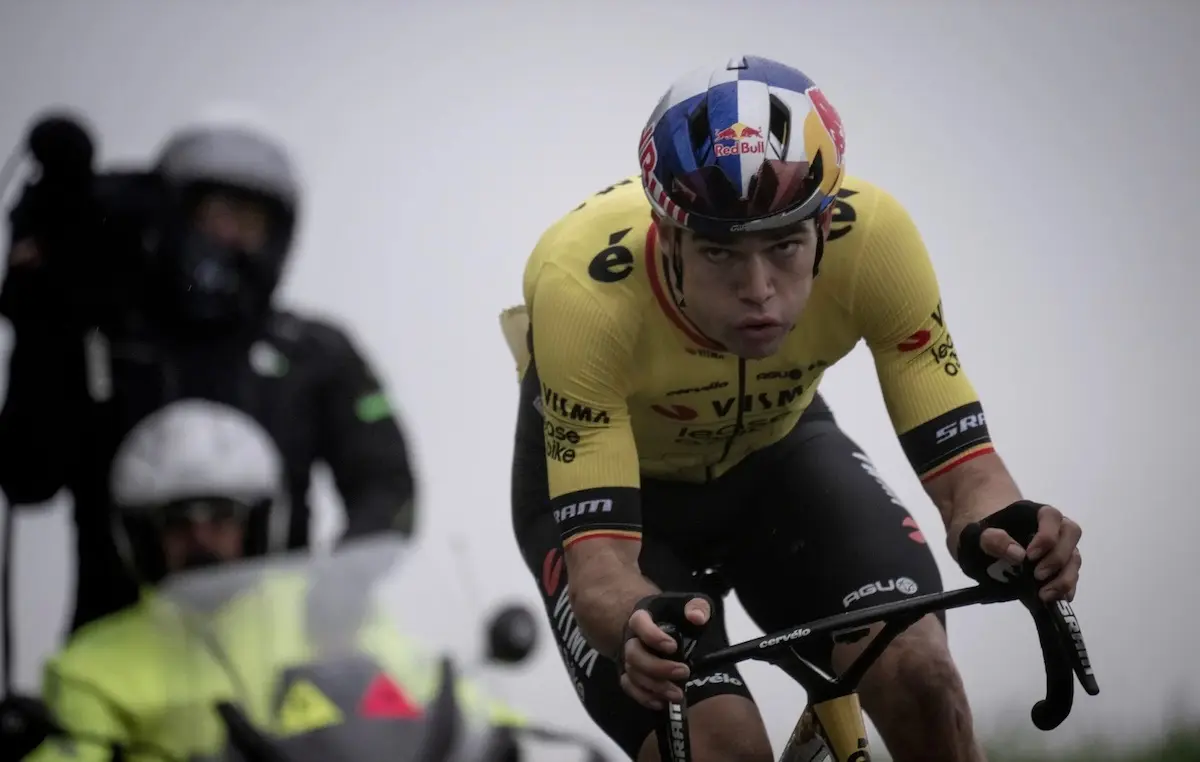 Van Aert med ekstrem træningsdag: Syv timer på cyklen og en løbetur