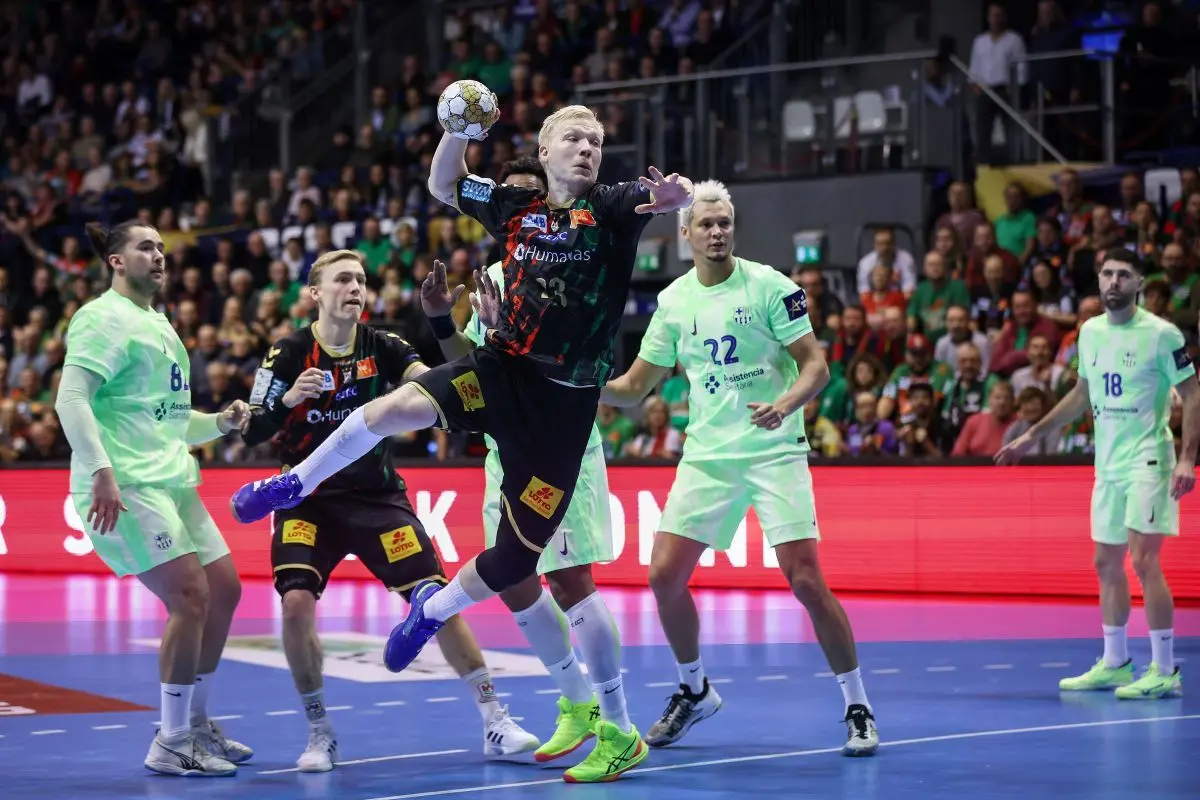 Magnus Saugstrup forlænger med tysk storklub