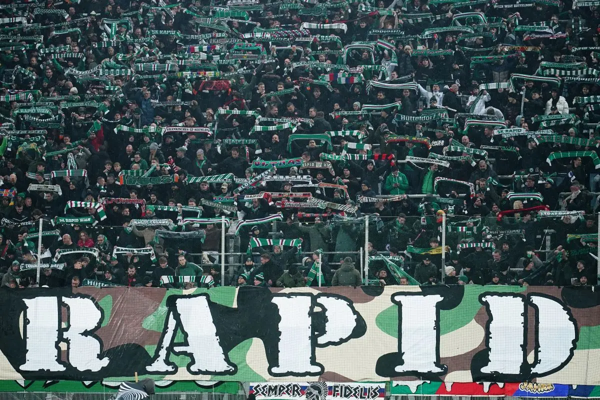 Rapid Wien uddelte røvfuld til FCK