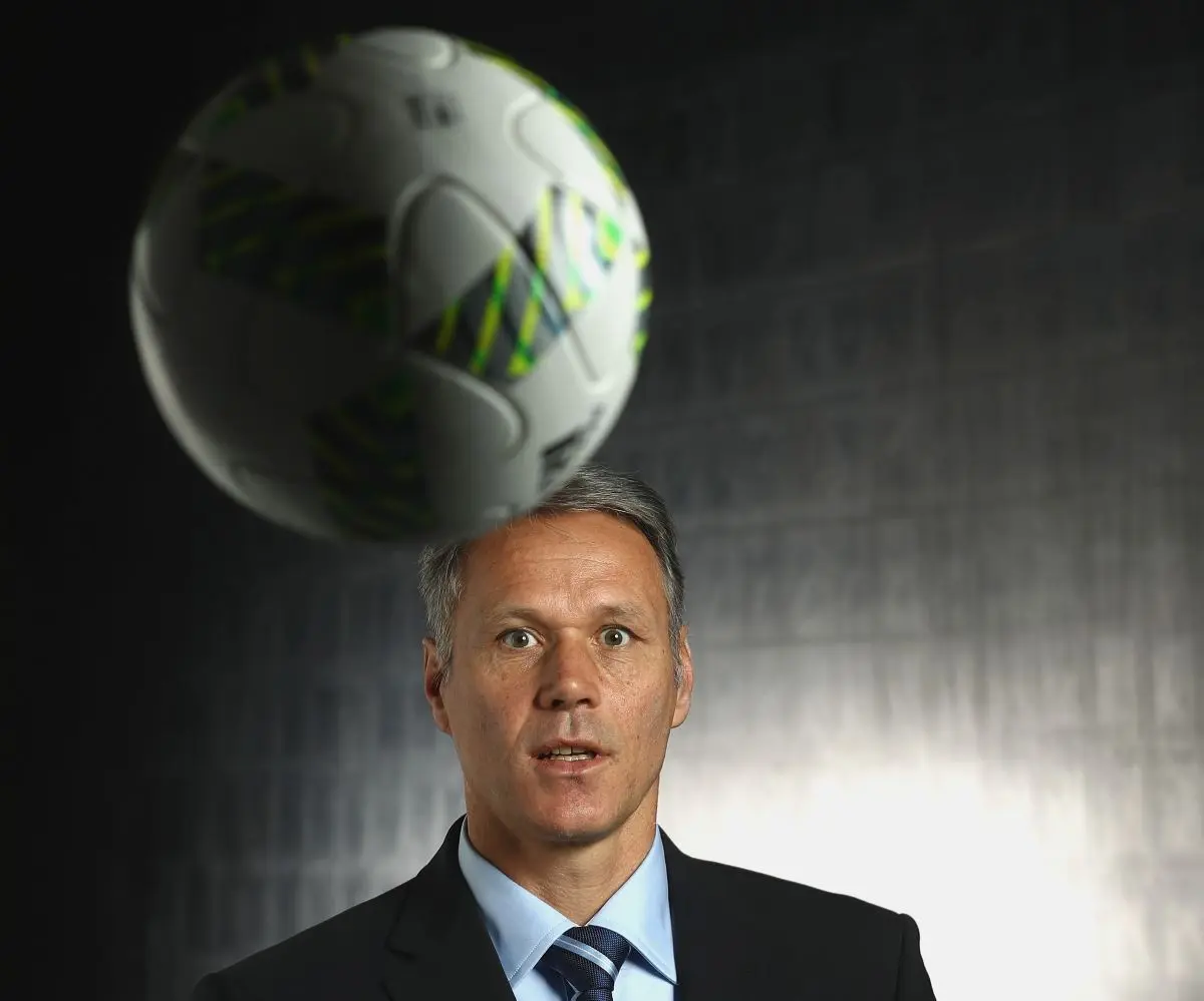 Van Basten foreslår løsning på Milans problemer: ‘Flere italienere kunne hjælpe’