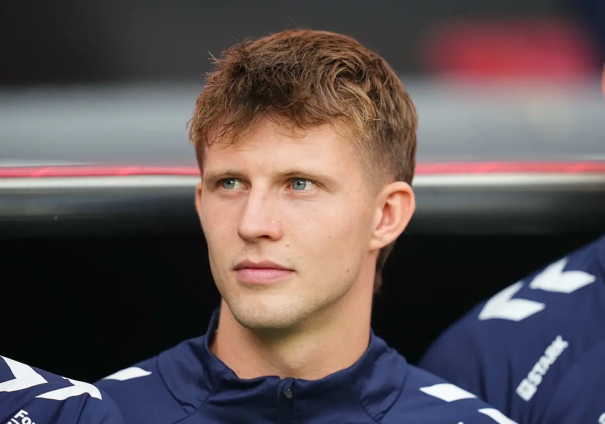 Brentford og AC Milan kæmper om Morten Frendrup