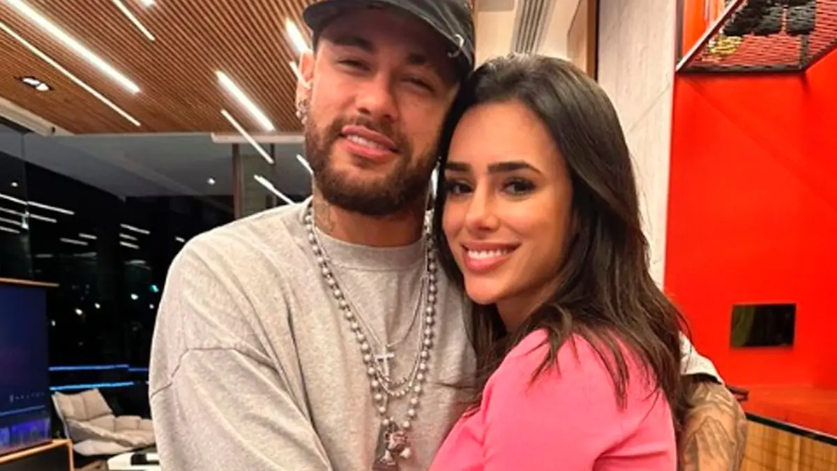 Neymar gik fra kæresten sidste år: Nu skal de være forældre igen