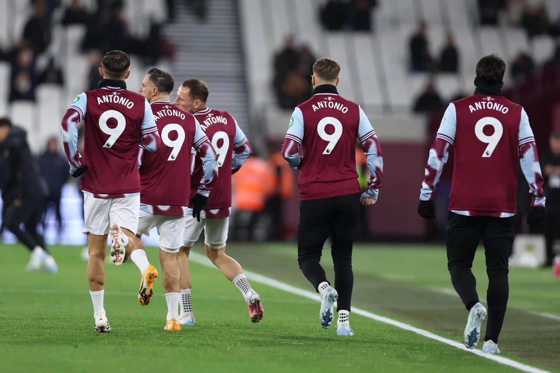 Michail Antonio smilte efter bilulykke