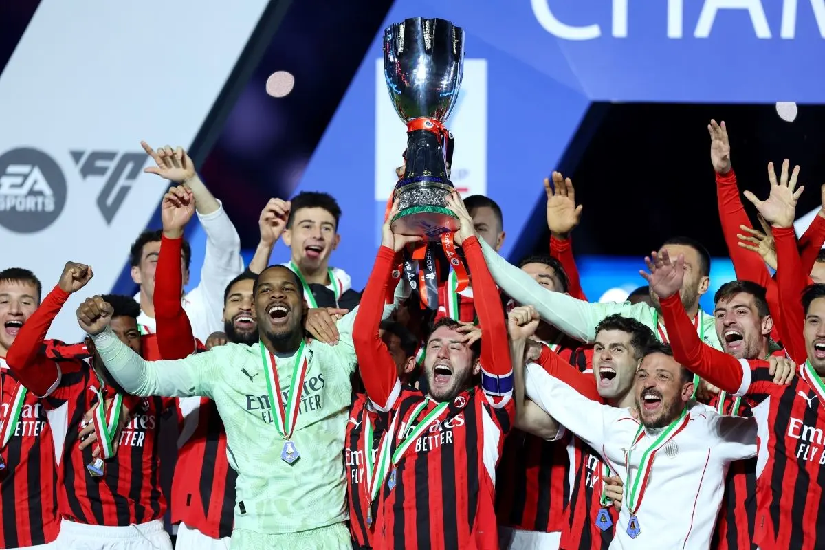 Super Cup-feber: Speciel AC Milan-trøje udsolgt på ingen tid
