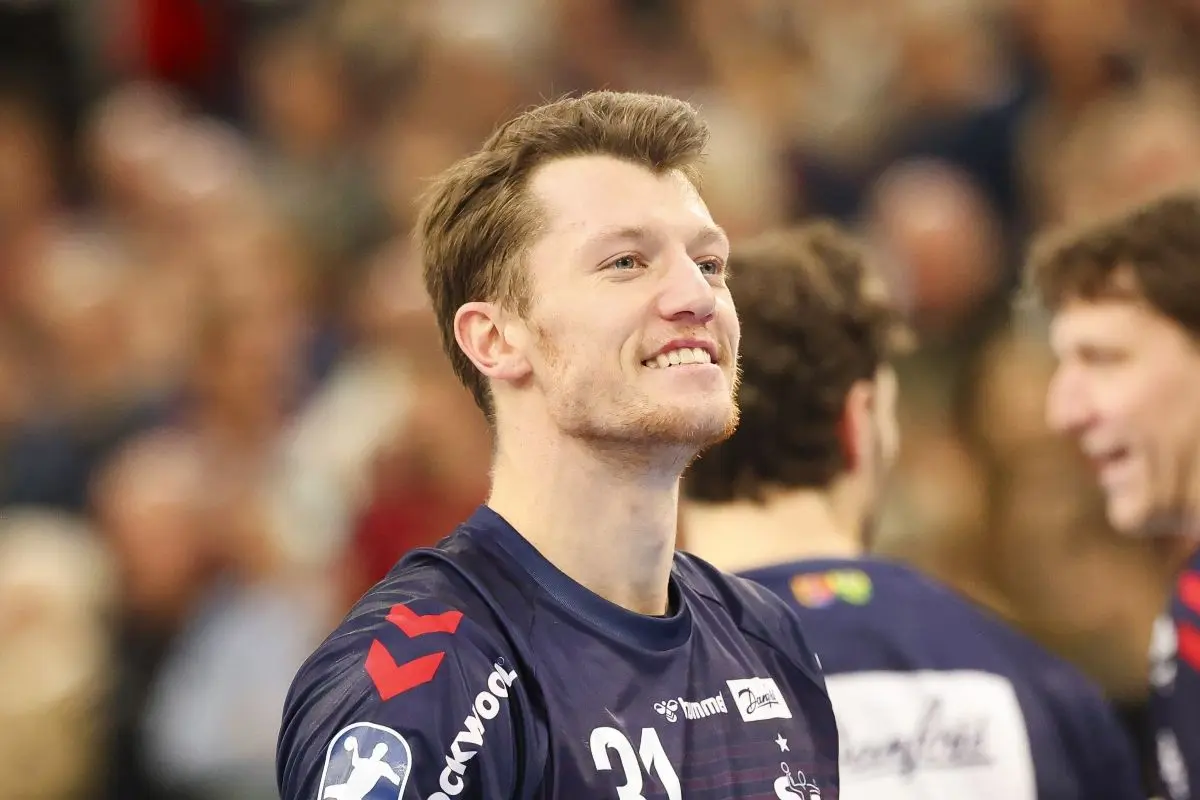 Emil Jakobsen udgik med skade: Nu giver Flensburg opdatering