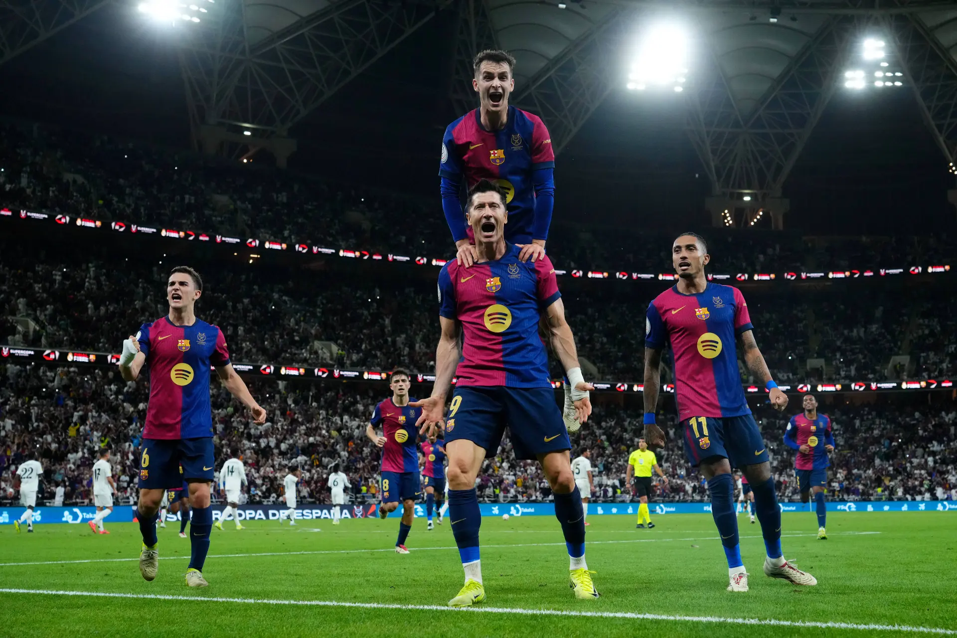 Real Madrid ydmyget og latterliggjort af FC Barcelona