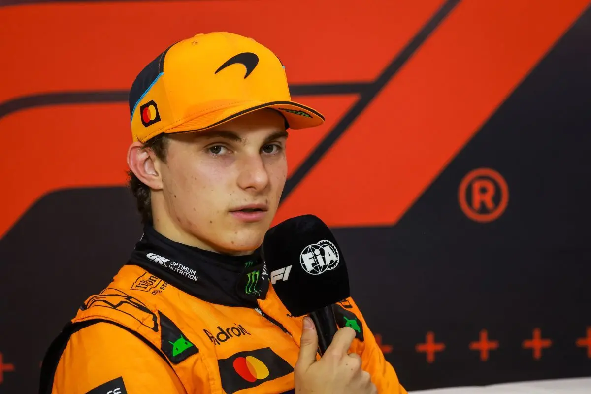Er Oscar Piastri på vej væk fra McLaren? Taler med andet F1-hold