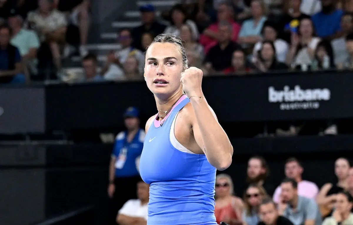 Sabalenka smider den forsvarende mester ud af sæsonfinalen