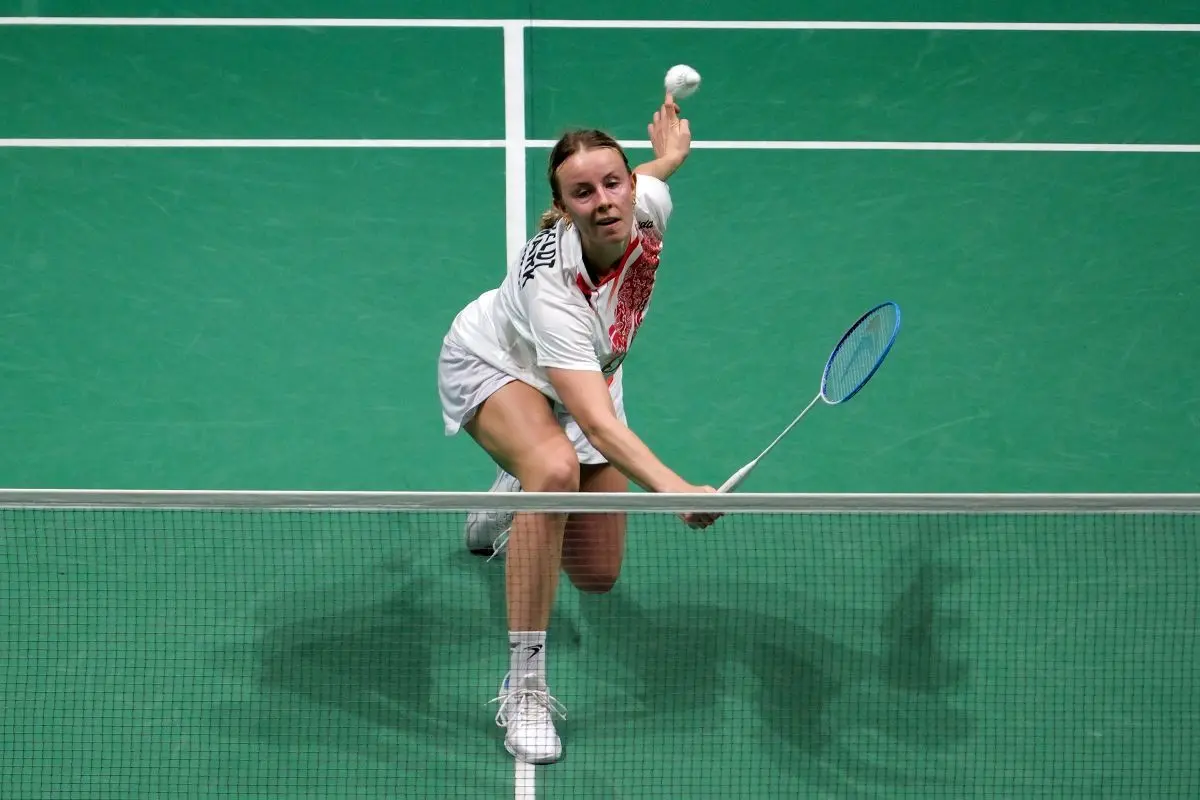 Først var det Viktor Axelsen, nu tvinger skade Mia Blichfeldt til at holde pause