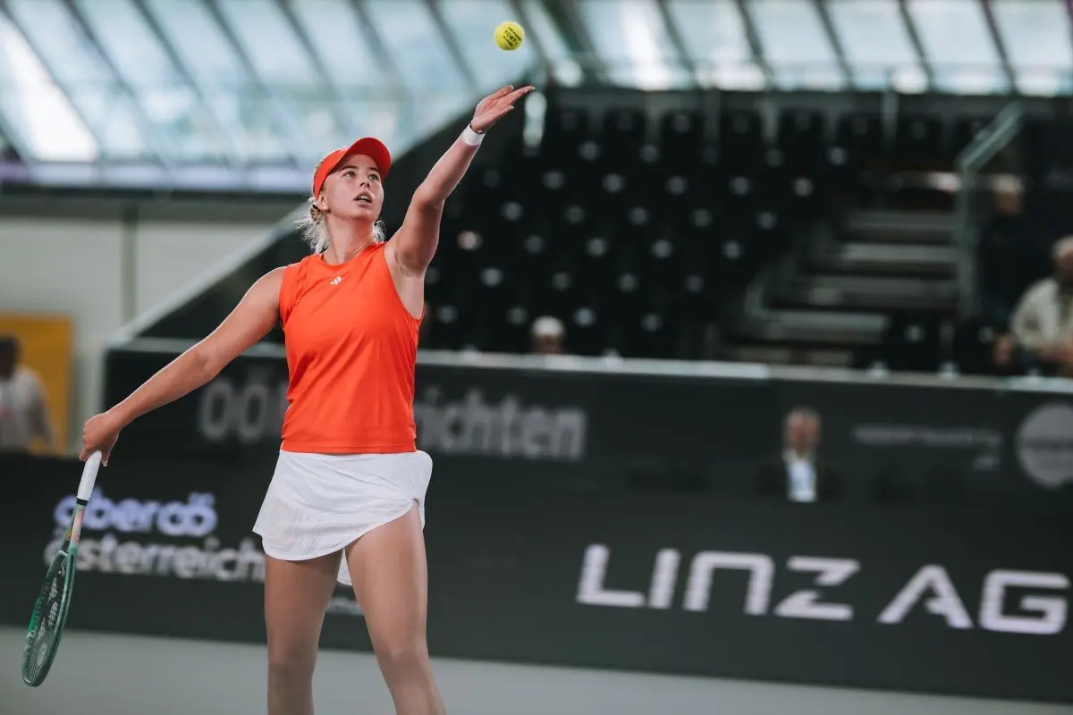 Benhård lodtrækning for Clara Tauson: Kan møde Aryna Sabalenka