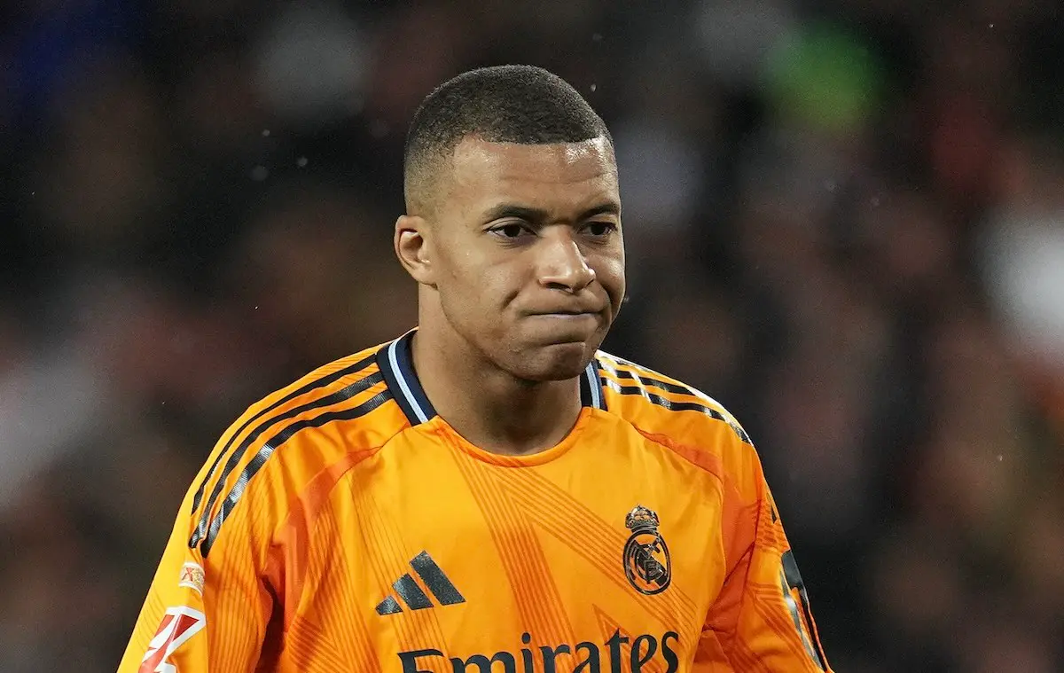 Kylian Mbappé hasteindlagt på hospital under Klub-VM: Nu er der nyt