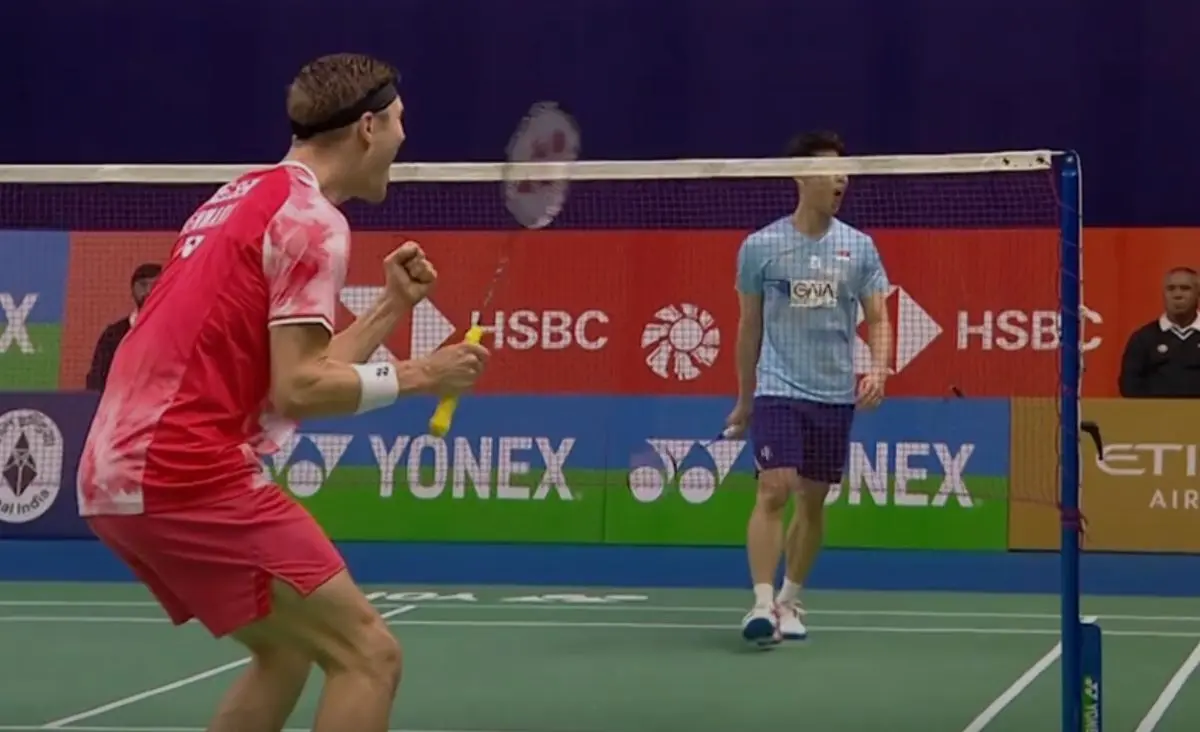 Viktor Axelsen klar til semifinalen ved India Open