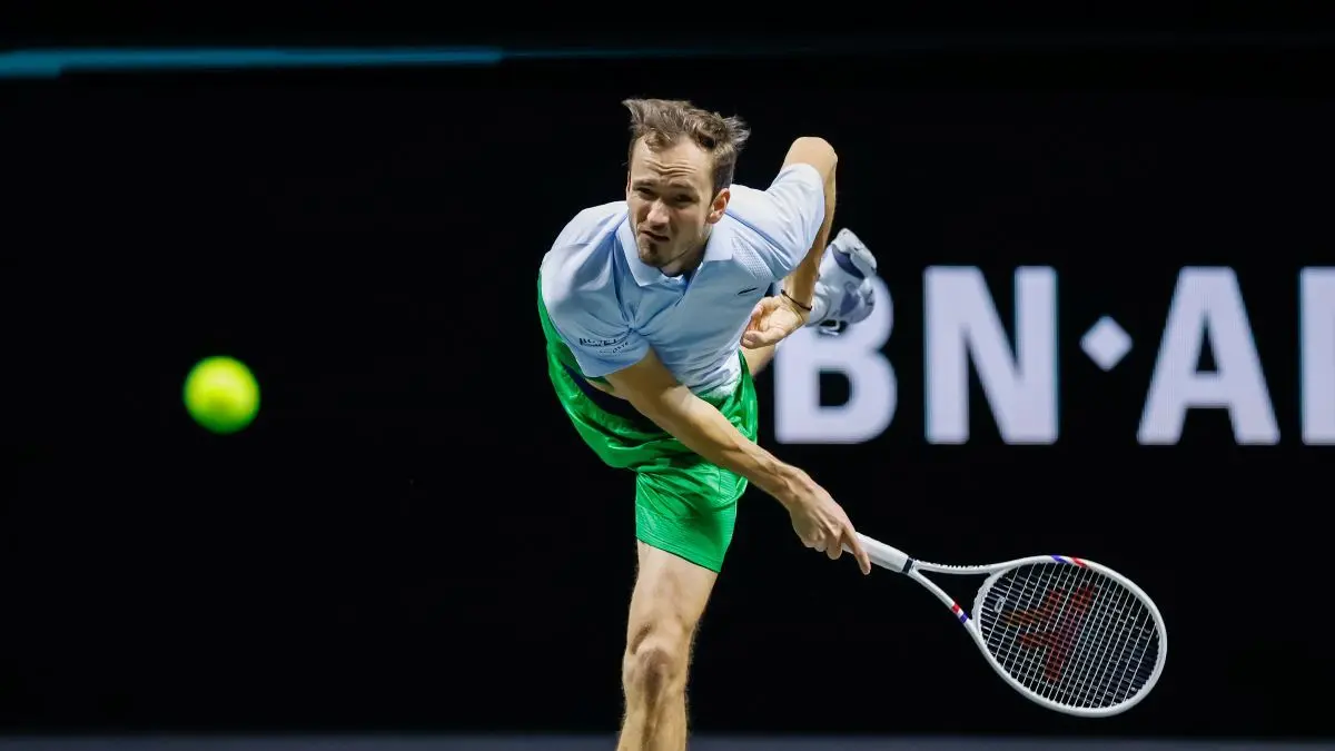 Daniil Medvedev sender dyster påmindelse til Jannik Sinner og Carlos Alcaraz