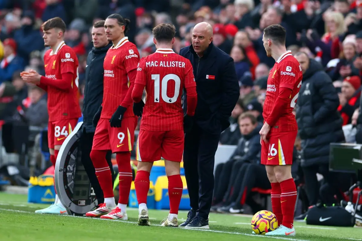 Arne Slot kan sælge 12 Liverpool-spillere i nådesløs sommerrengøring