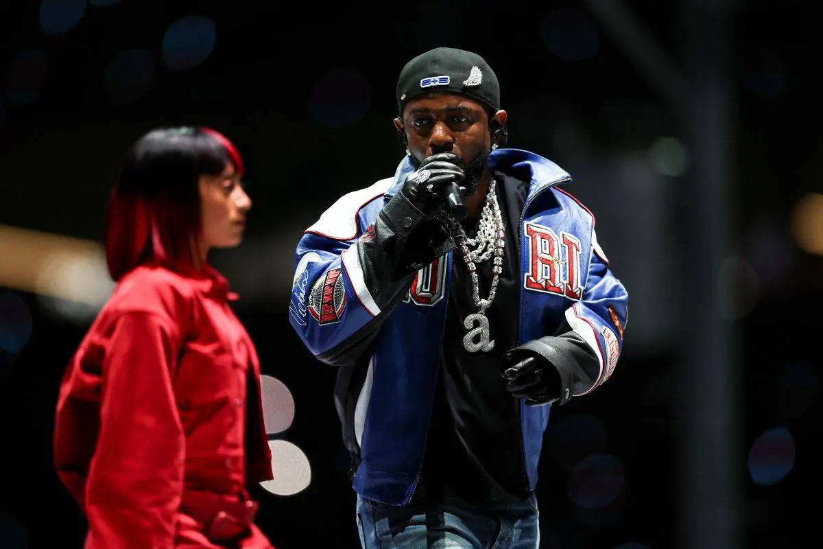 NFL tvunget til at sende "undskyldning" for Kendrick Lamars Super Bowl-optræden