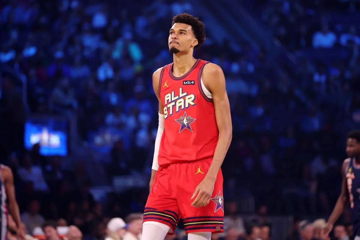 Chok i NBA: Wembanyama ramt af blodprop