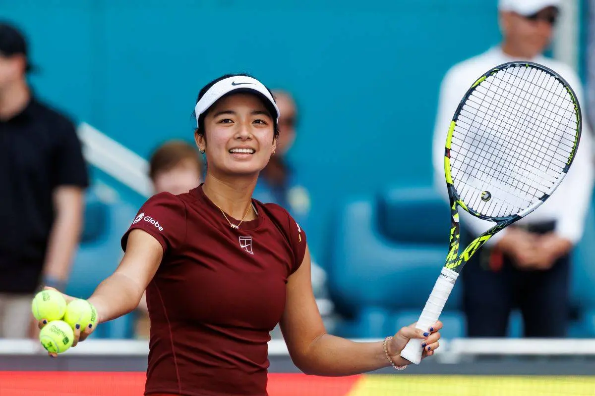Filipinsk teenager fortsætter med at overraske i Miami Open: Sender Iga Swiatek ud