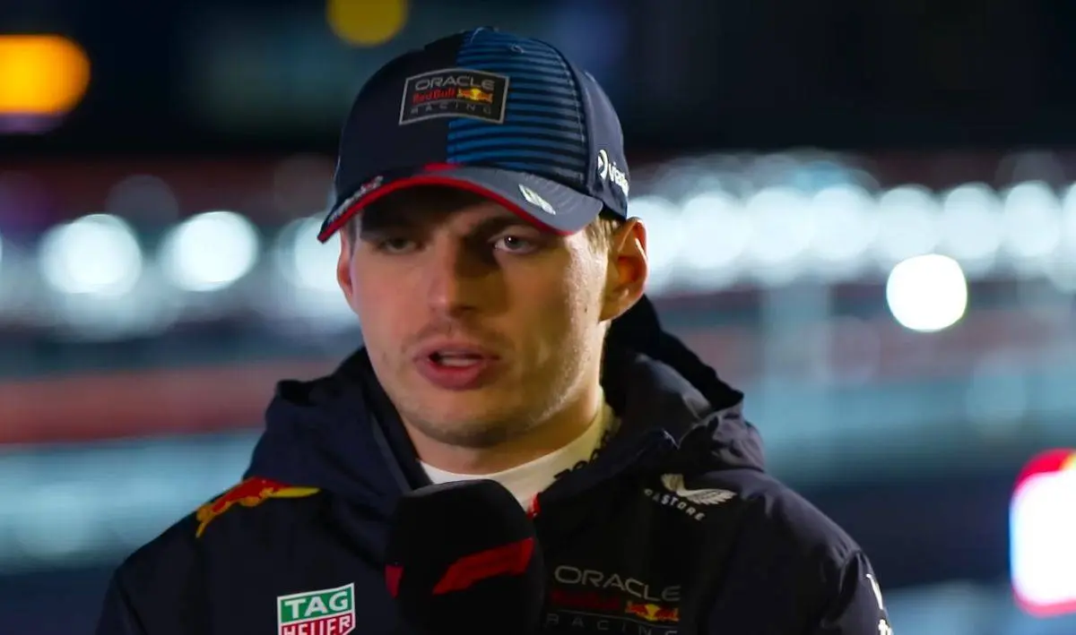 Max Verstappen langer ud efter Red Bull-beslutning: Kostede sejren i Singapore
