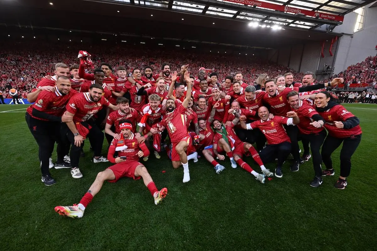 Liverpool er engelske mestre efter vanvittig målfest