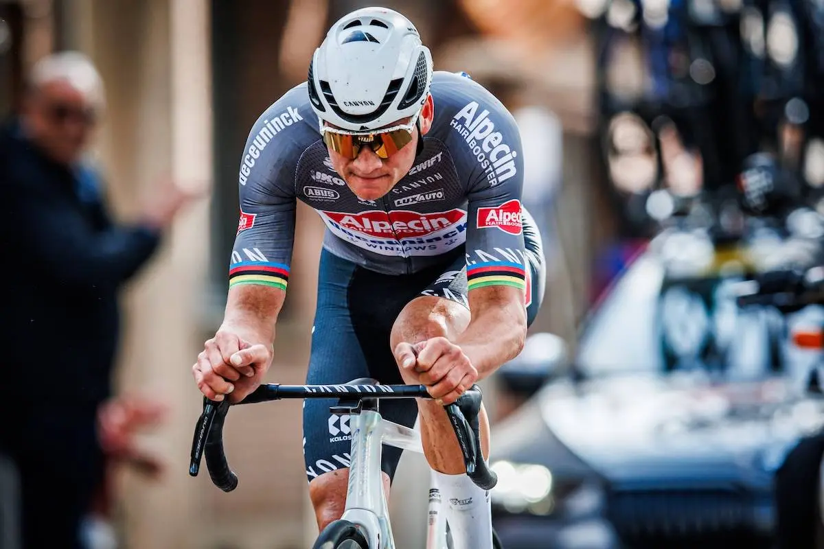 Van der Poel uforstående over for konkurrenterne: Hvordan gør de det?