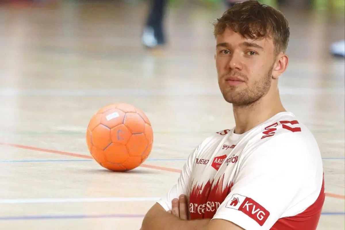 Thomas Arnoldsen stod på Aalborg-holdkort, men dukkede ikke op: Her er forklaringen